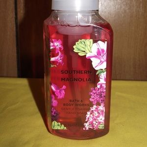 B & BW Southern Magnolia Hand Soap (NWT)